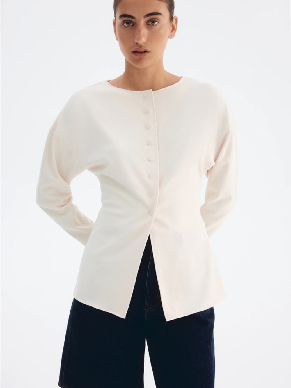 NWT Women's Cream Button-Front Long Sleeve Cardigan Top
